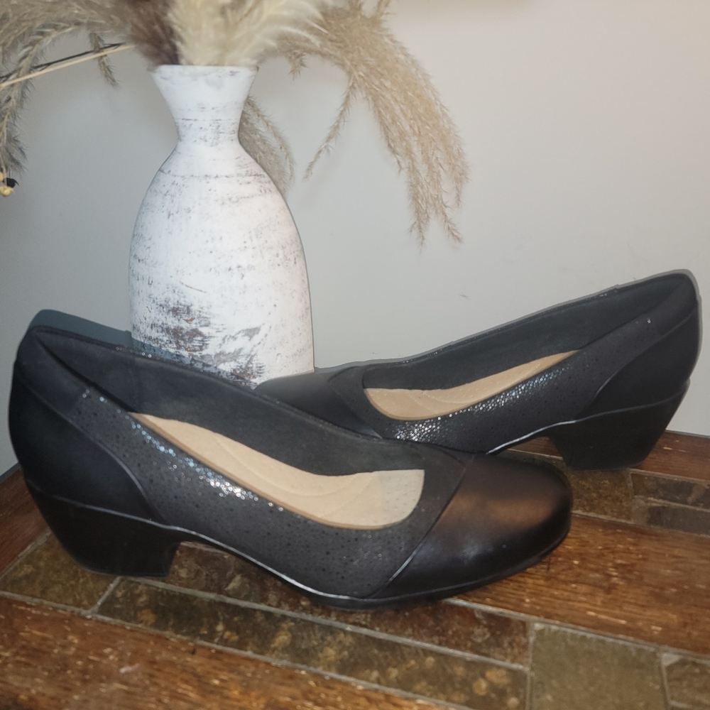 Clarks 'Emily Alexa' Shoes - Size 11